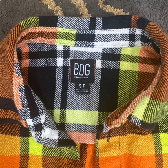SOLD BDG Urban Outfitters Flannel Shirt 🧡💛 Size Small - Picture 4 of 7